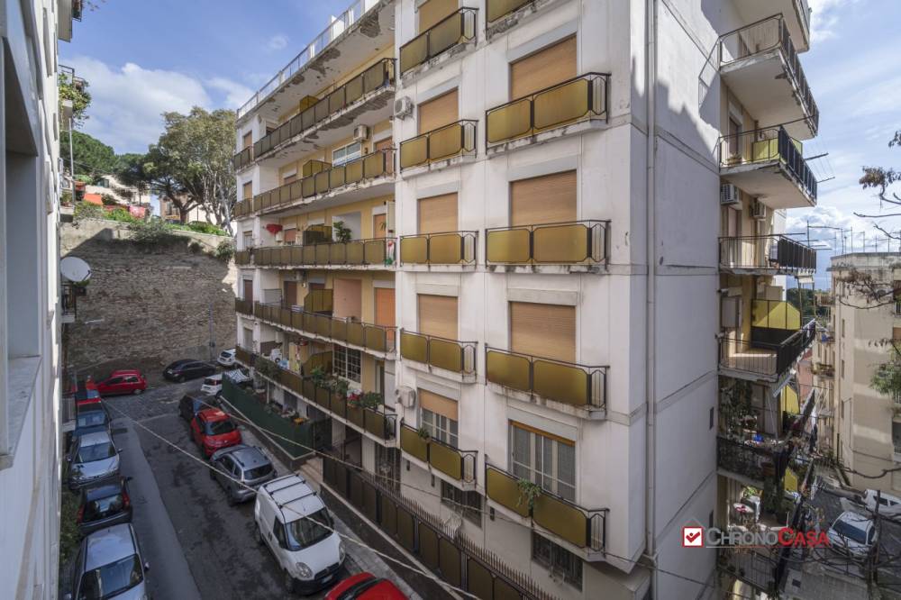 appartamento in vendita a Messina in zona Centro Storico