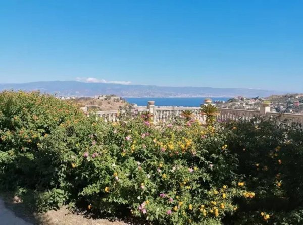 appartamento in vendita a Messina in zona Centro Storico