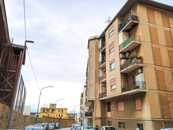 appartamento in vendita a Messina in zona Gazzi