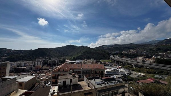 appartamento in vendita a Messina in zona Centro Storico