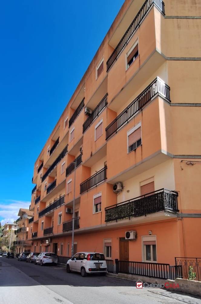 appartamento in vendita a Messina in zona Bordonaro