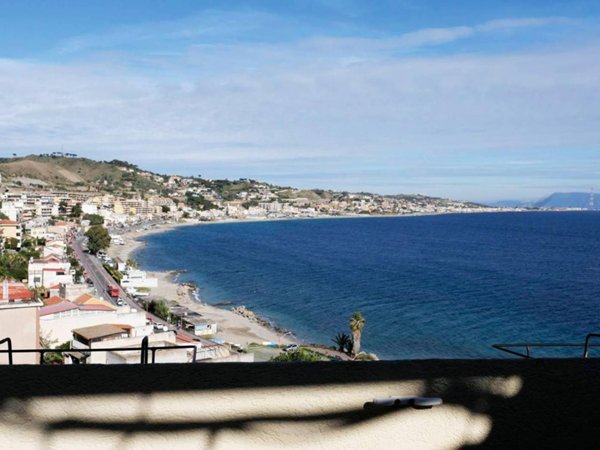 appartamento in vendita a Messina in zona Salice