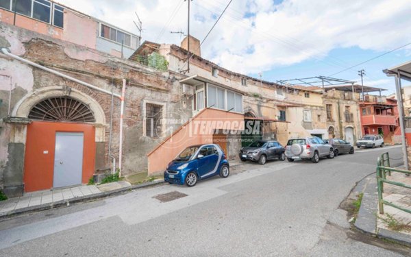 appartamento in vendita a Messina in zona Tremestieri