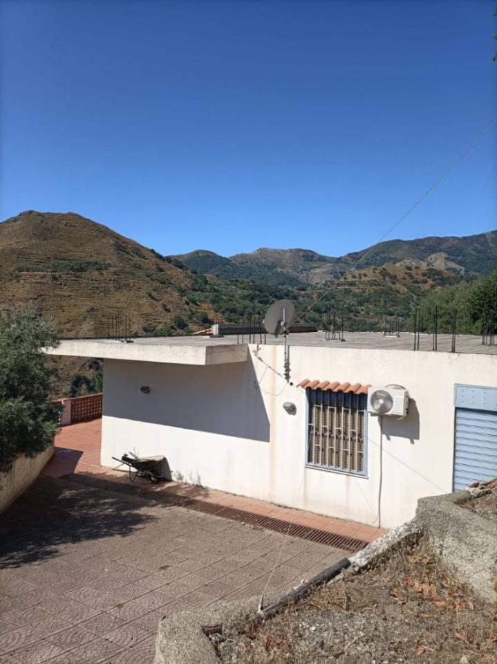 casa indipendente in vendita a Messina in zona Santa Margherita
