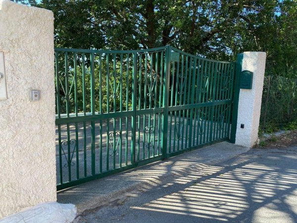 casa indipendente in vendita a Messina in zona Salice