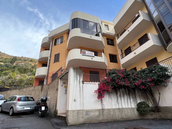 appartamento in vendita a Messina in zona Santa Margherita