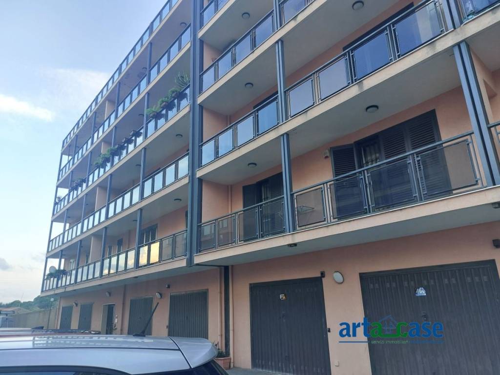appartamento in vendita a Messina in zona Gazzi