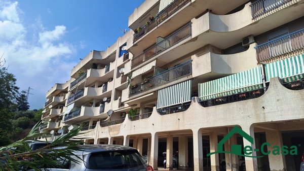 appartamento in vendita a Messina in zona Gazzi