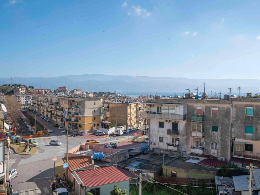 appartamento in vendita a Messina in zona Gazzi