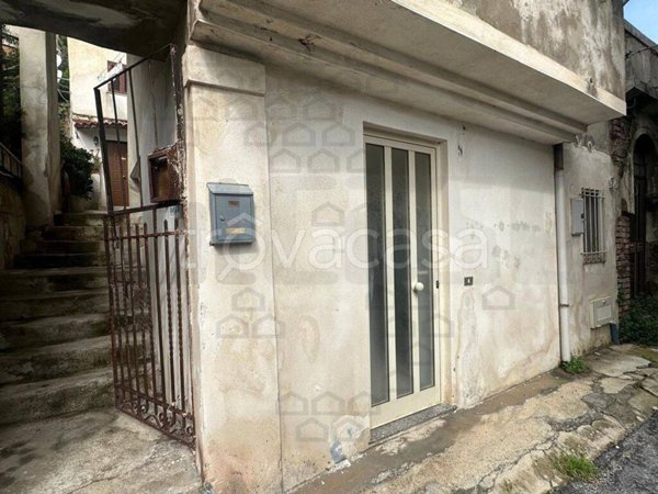 bivano in vendita a Messina in zona Centro Storico