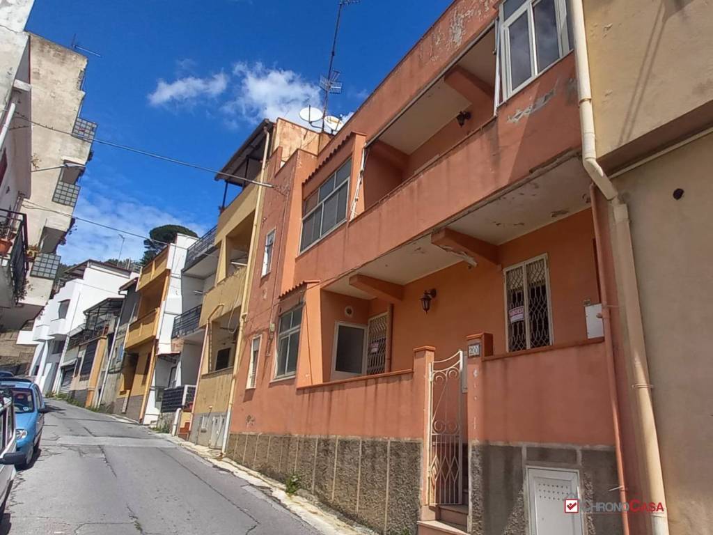 appartamento in vendita a Messina in zona Centro Storico
