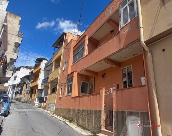 appartamento in vendita a Messina in zona Centro Storico