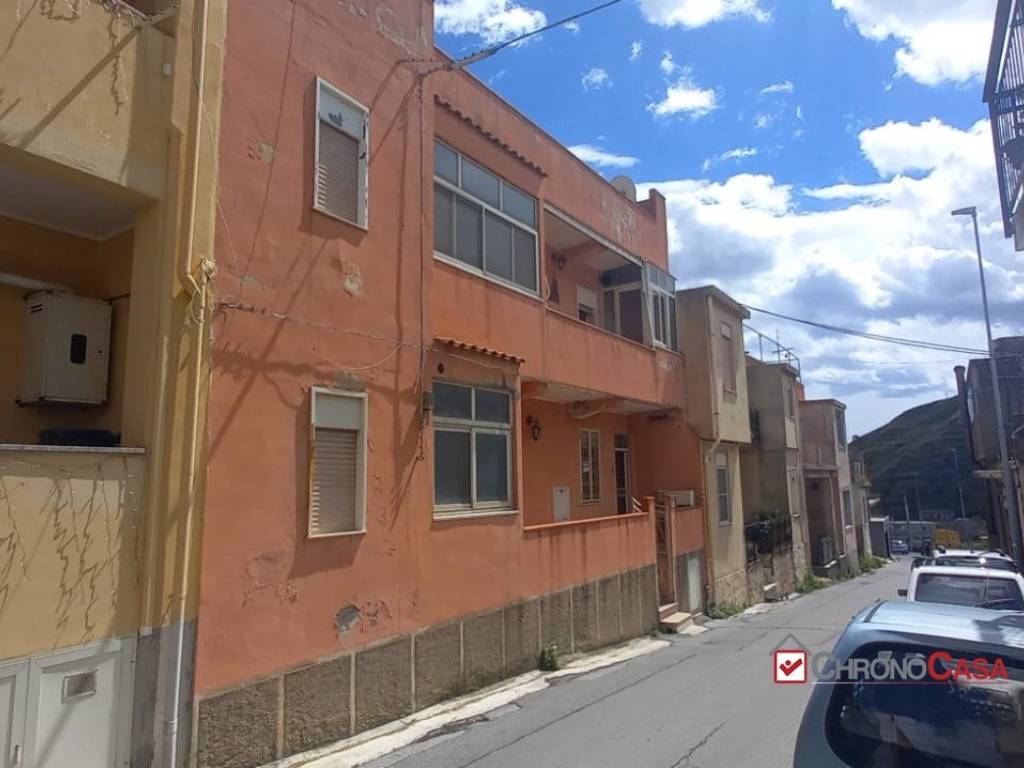 appartamento in vendita a Messina in zona Bordonaro