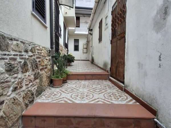 appartamento in vendita a Messina in zona Gazzi