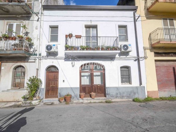 casa indipendente in vendita a Messina in zona Santa Margherita