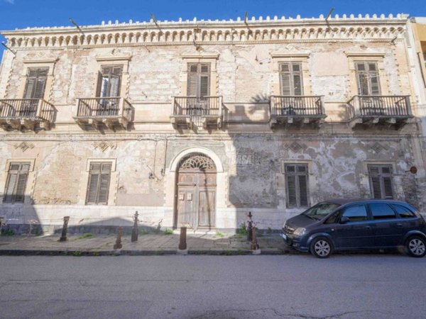 casa indipendente in vendita a Messina in zona Contesse