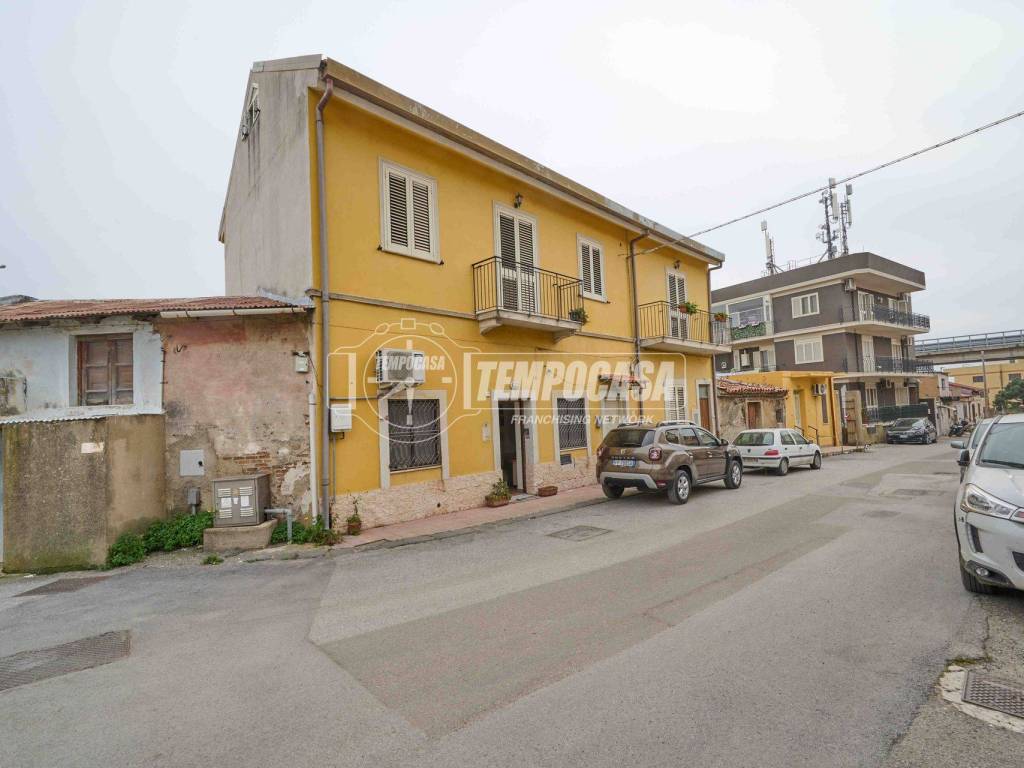 appartamento in vendita a Messina in zona Tremestieri