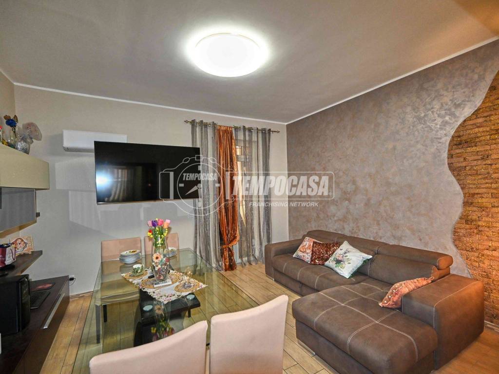 casa indipendente in vendita a Messina in zona Santissima Annunziata