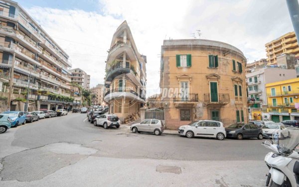 appartamento in vendita a Messina in zona Centro Storico