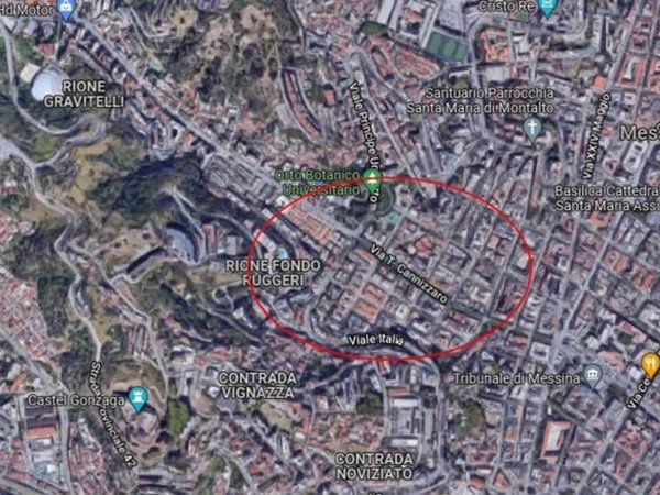 negozio in vendita a Messina in zona Centro Storico