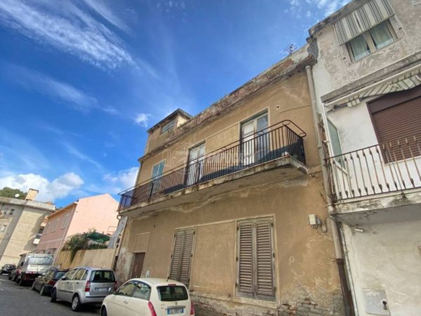 appartamento in vendita a Messina in zona Camaro