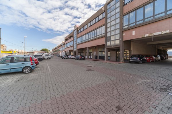 ufficio in vendita a Messina in zona Contesse