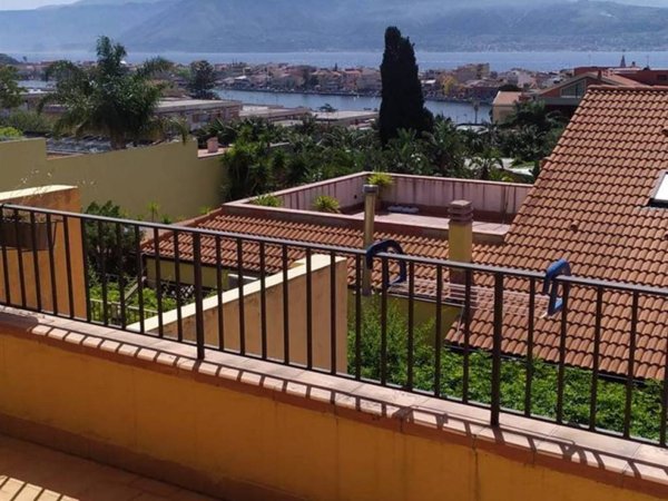 casa indipendente in vendita a Messina in zona Ganzirri