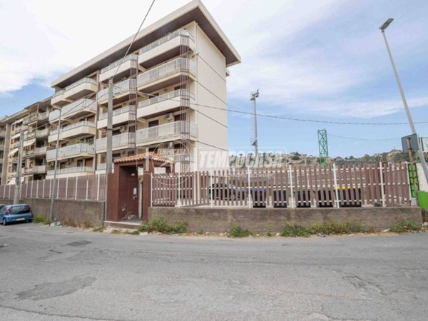 appartamento in vendita a Messina in zona Camaro