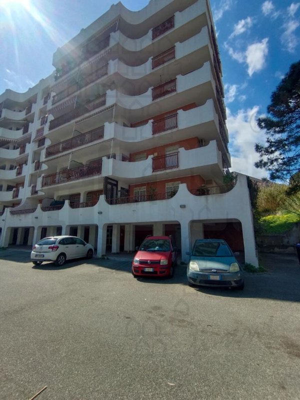 appartamento in vendita a Messina in zona Gazzi