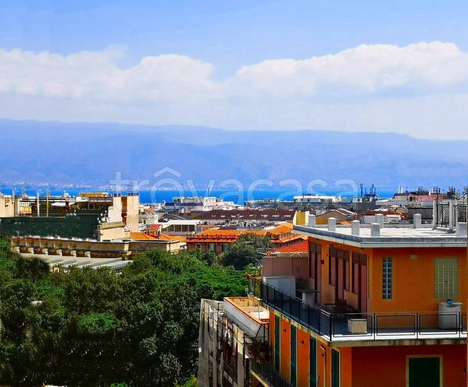appartamento in vendita a Messina in zona Centro Storico
