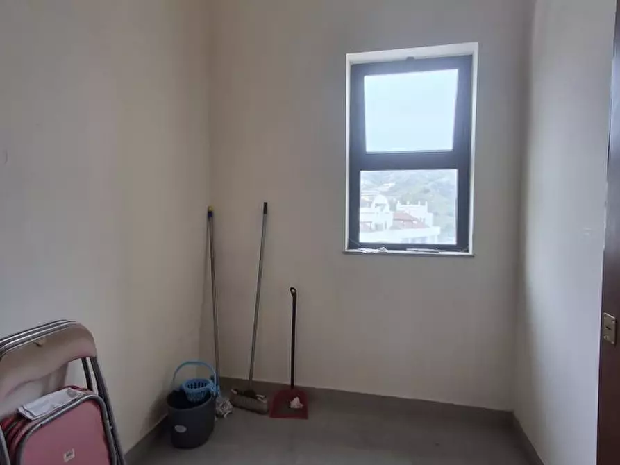locale di sgombero in vendita a Messina in zona Minissale