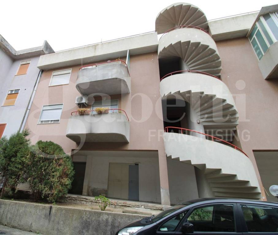 appartamento in vendita a Messina in zona Gesso