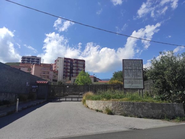 appartamento in vendita a Messina in zona Gazzi