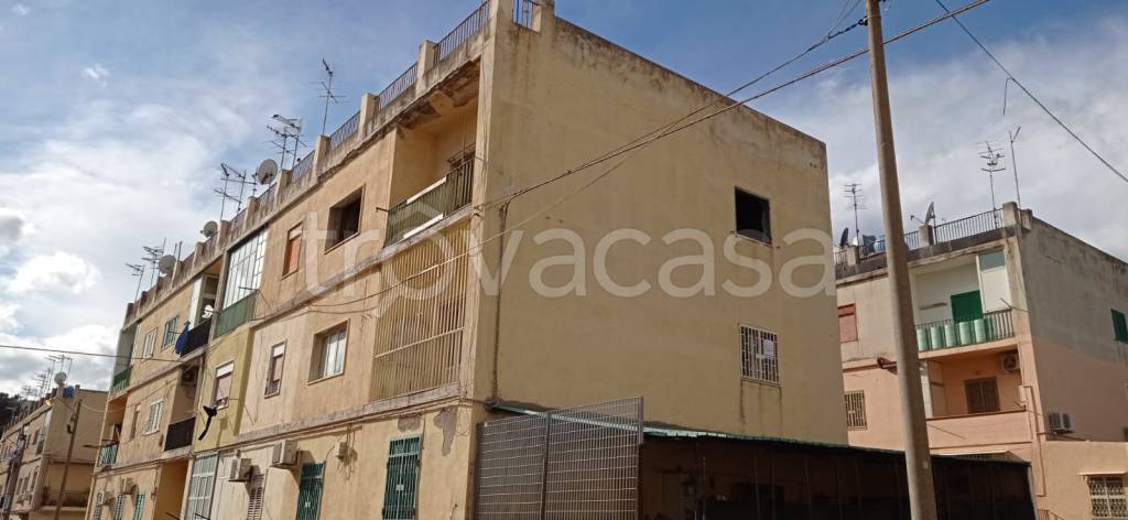appartamento in vendita a Messina in zona Gazzi
