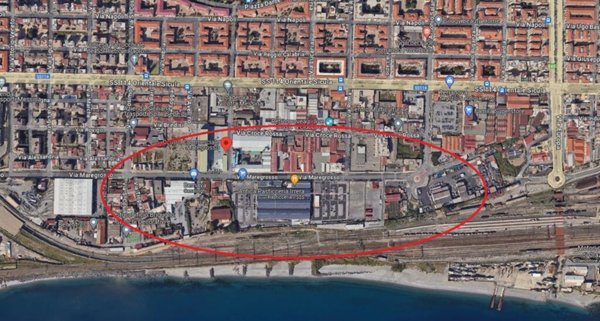 locale commerciale in vendita a Messina