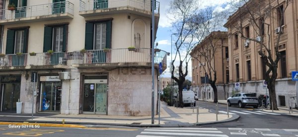 negozio in vendita a Messina in zona Centro Storico