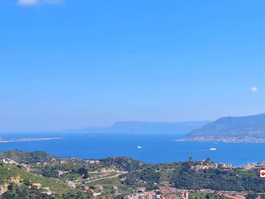 terreno agricolo in vendita a Messina in zona Camaro