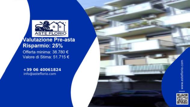 negozio in vendita a Messina in zona Minissale