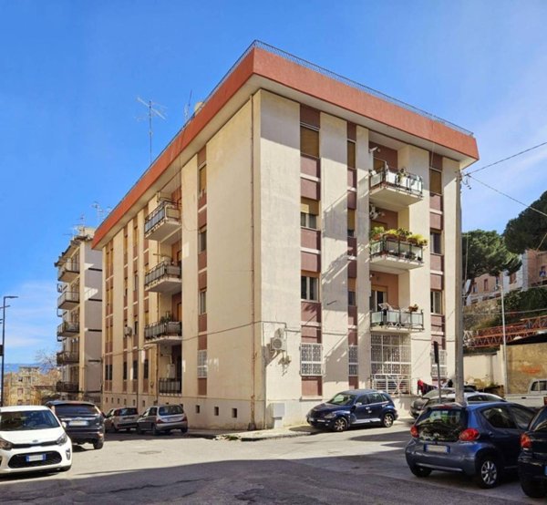 appartamento in vendita a Messina in zona Centro Storico