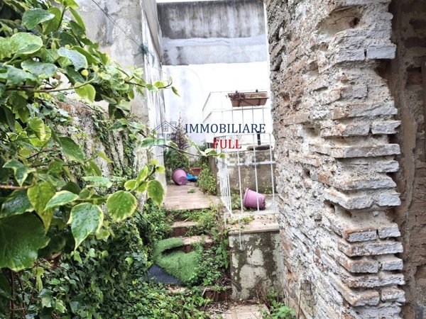 casa indipendente in vendita a Messina in zona Faro Superiore