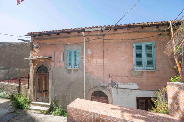 appartamento in vendita a Messina in zona San Filippo