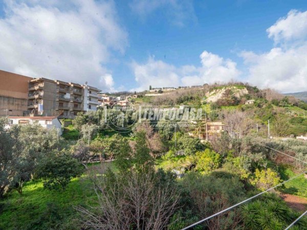 appartamento in vendita a Messina in zona Camaro