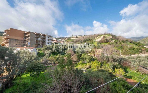 appartamento in vendita a Messina in zona Camaro