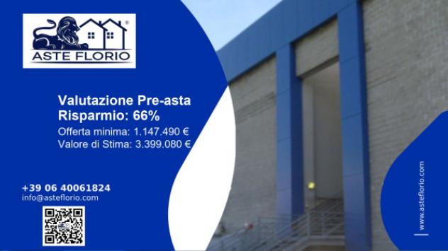negozio in vendita a Messina in zona San Filippo