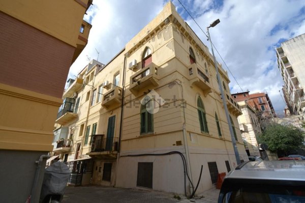appartamento in vendita a Messina in zona Centro Storico