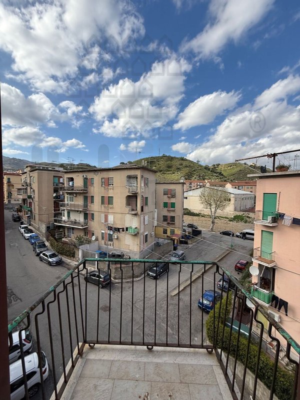 appartamento in vendita a Messina in zona Gazzi