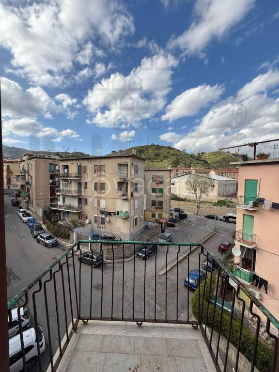 appartamento in vendita a Messina in zona Gazzi
