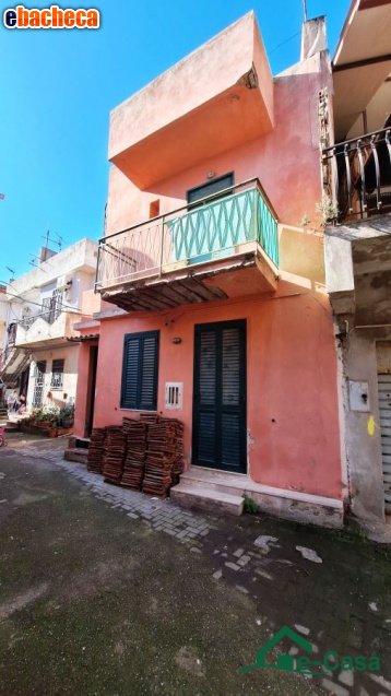 appartamento in vendita a Messina in zona Santa Lucia