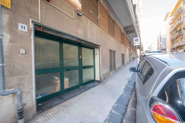 negozio in vendita a Messina in zona Centro Storico