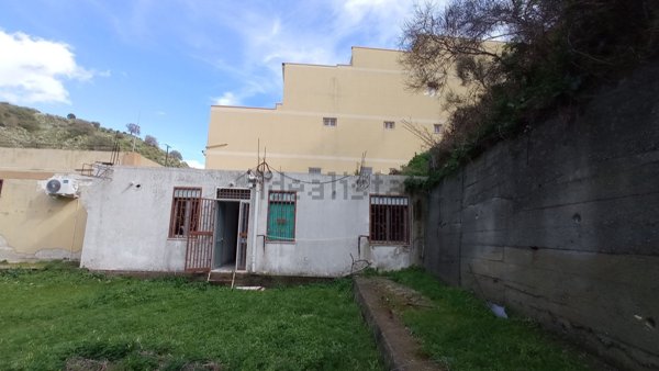appartamento in vendita a Messina in zona Larderia